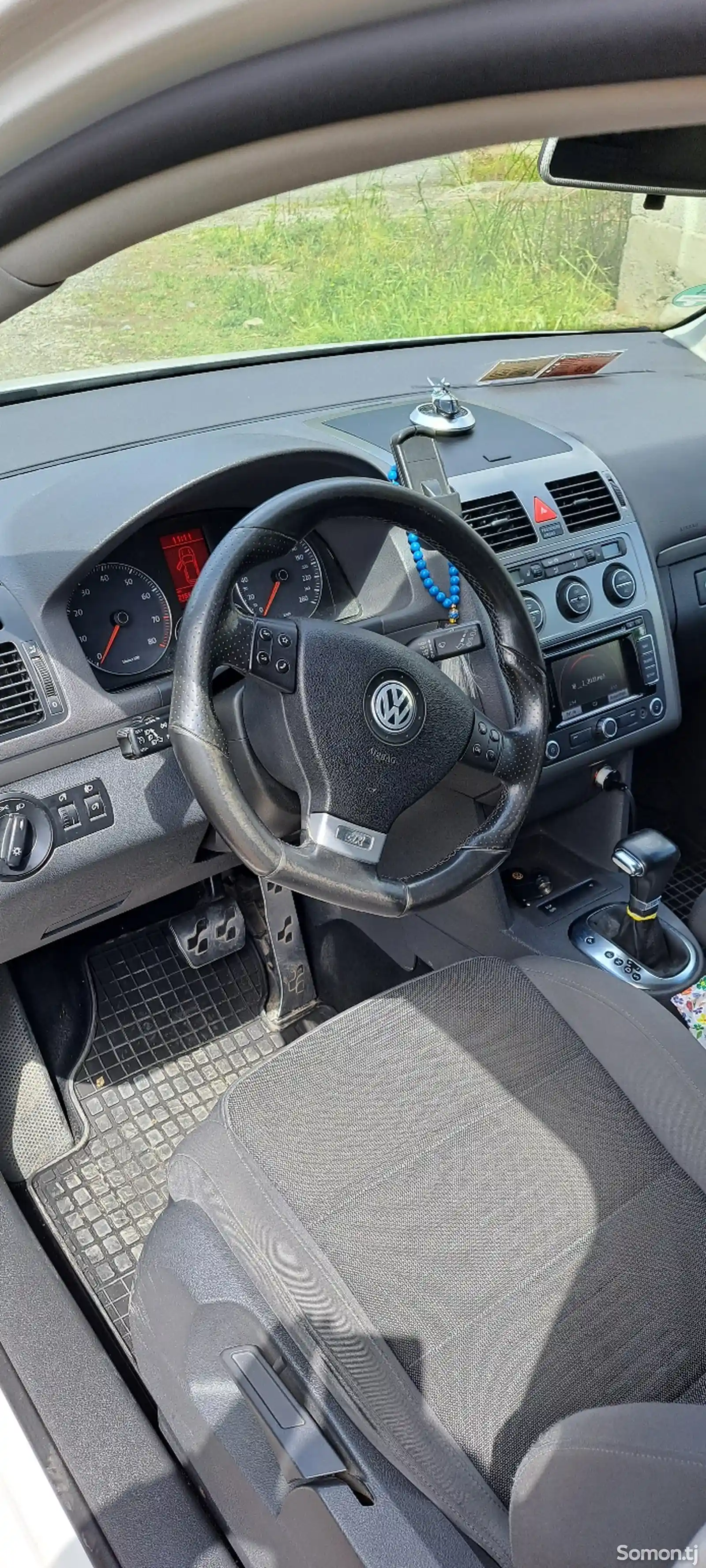 Volkswagen Touran, 2009-12