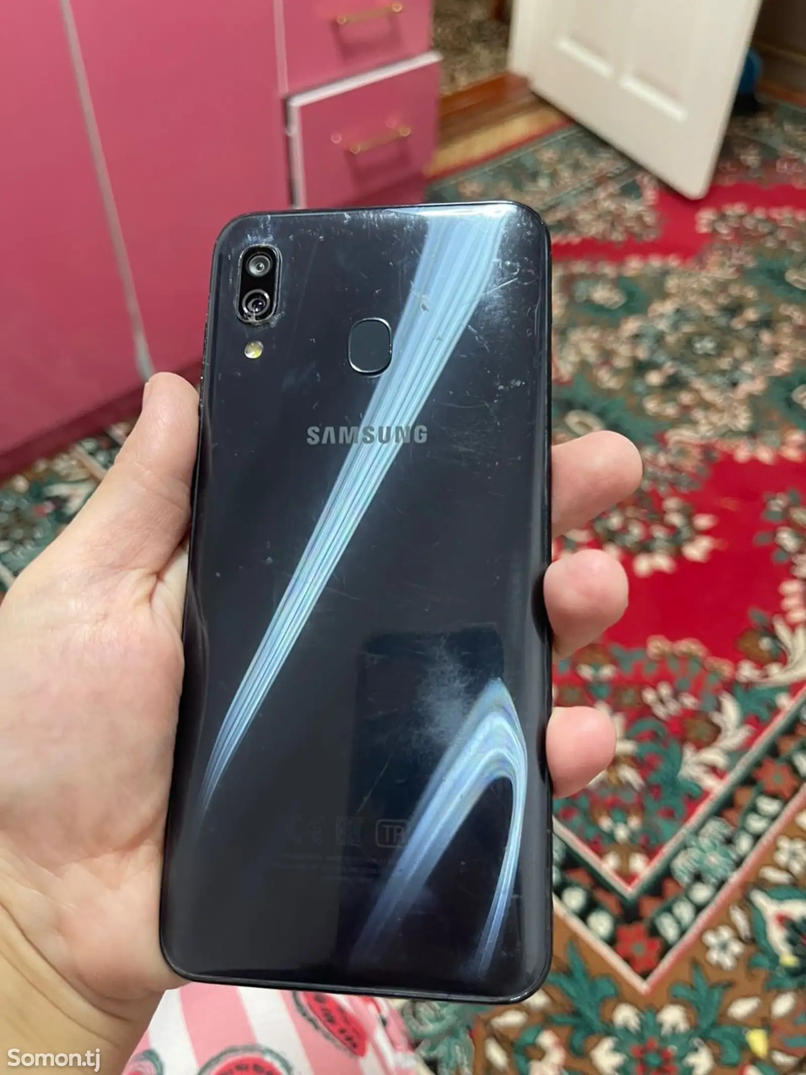 Samsung Galaxy A30-3