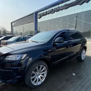 Audi Q7, 2011