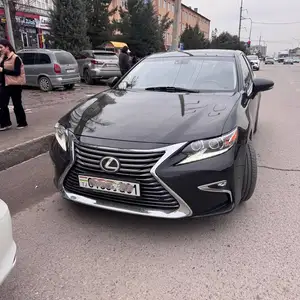 Lexus ES series, 2018