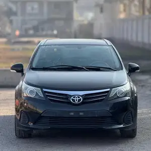 Toyota Avensis, 2014