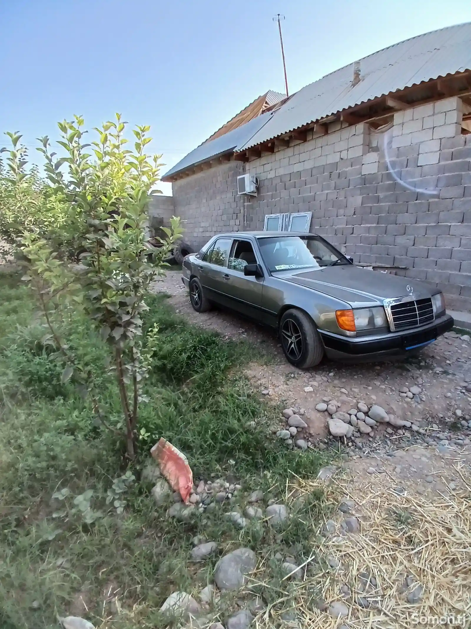 Mercedes-Benz W124, 1988-2