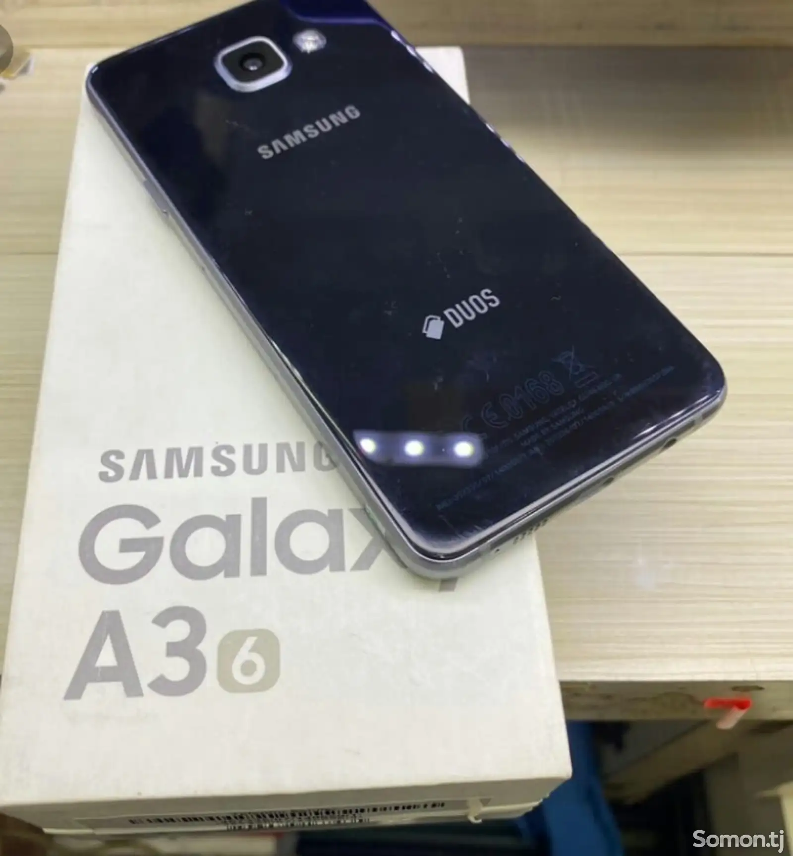 Samsung Galaxy A3-1