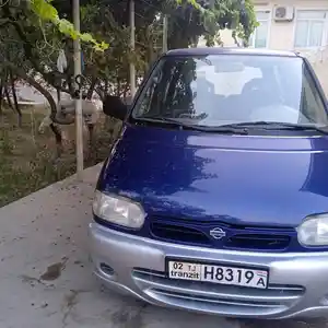 Nissan Serena, 1997