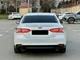 Toyota Camry, 2018-3