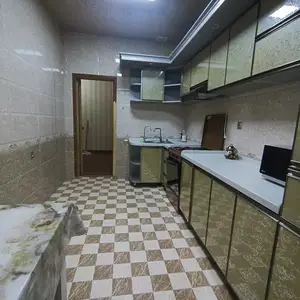 2-комн. квартира, 11 этаж, 80м², Шохмансур Садбарг