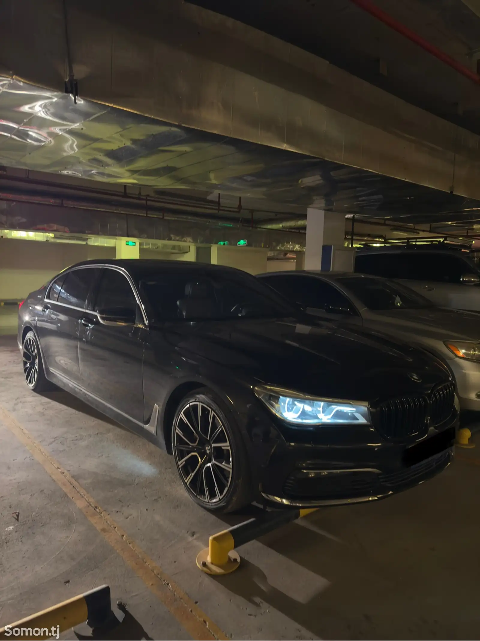 BMW 7 series, 2017-1