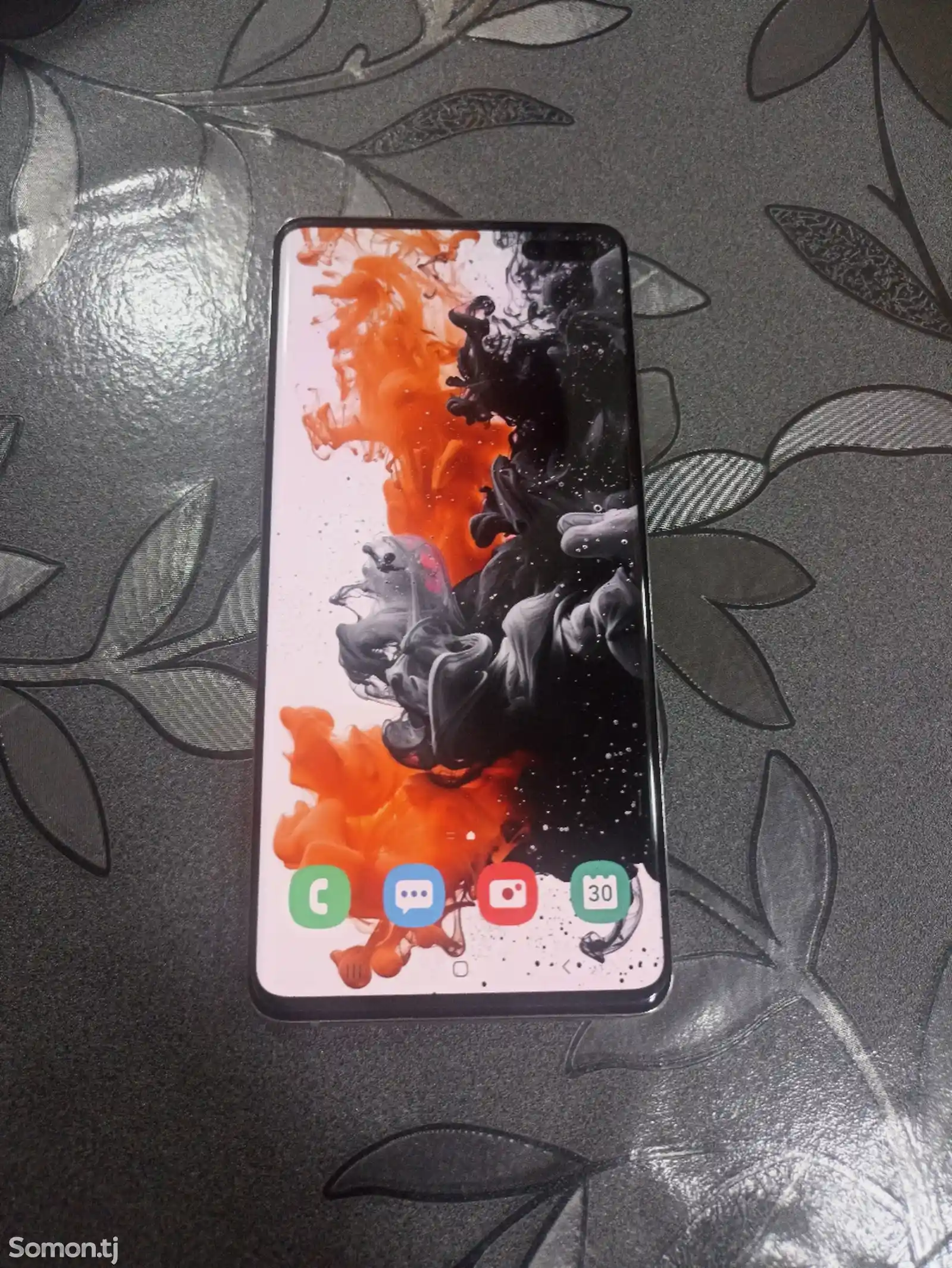 Samsung Galaxy S10 5G 256GB-1