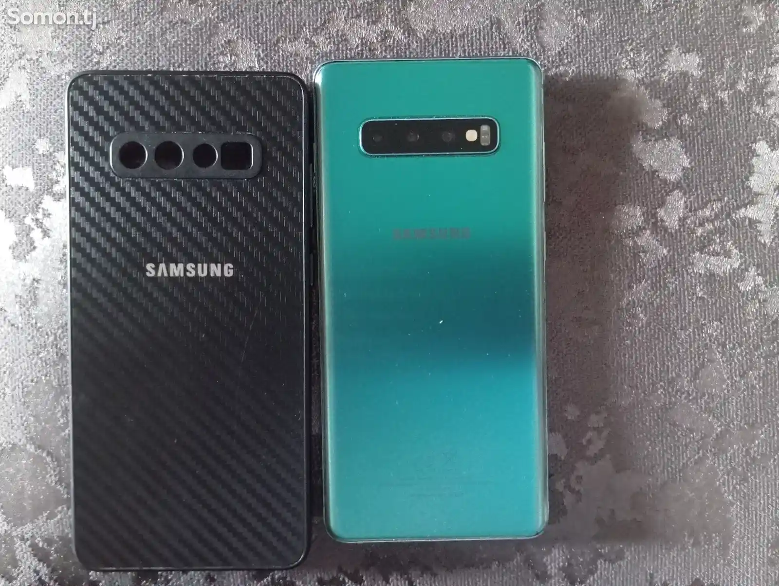 Samsung Galaxy S10 plus-1