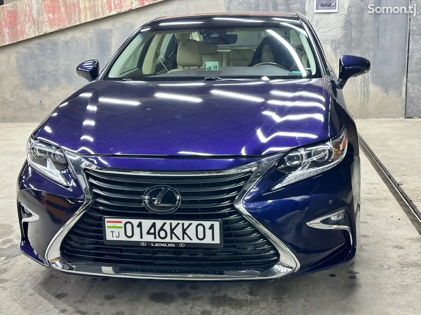 Lexus ES series, 2016-10