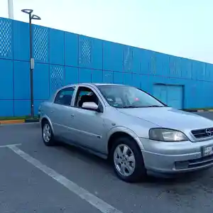 Opel Antara, 2000