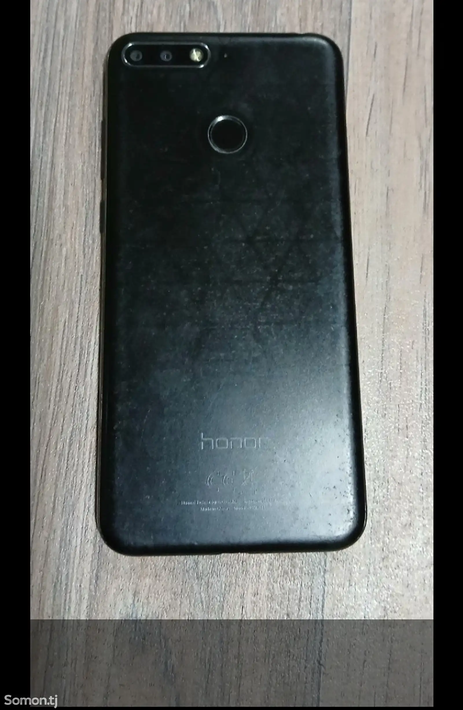 Телефон Honor-2