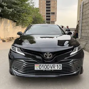 Toyota Camry, 2019