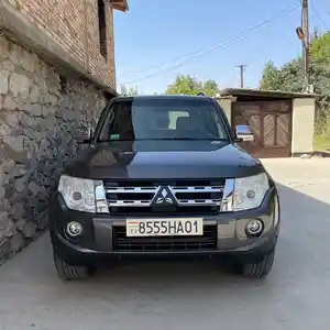 Mitsubishi Pajero, 2013