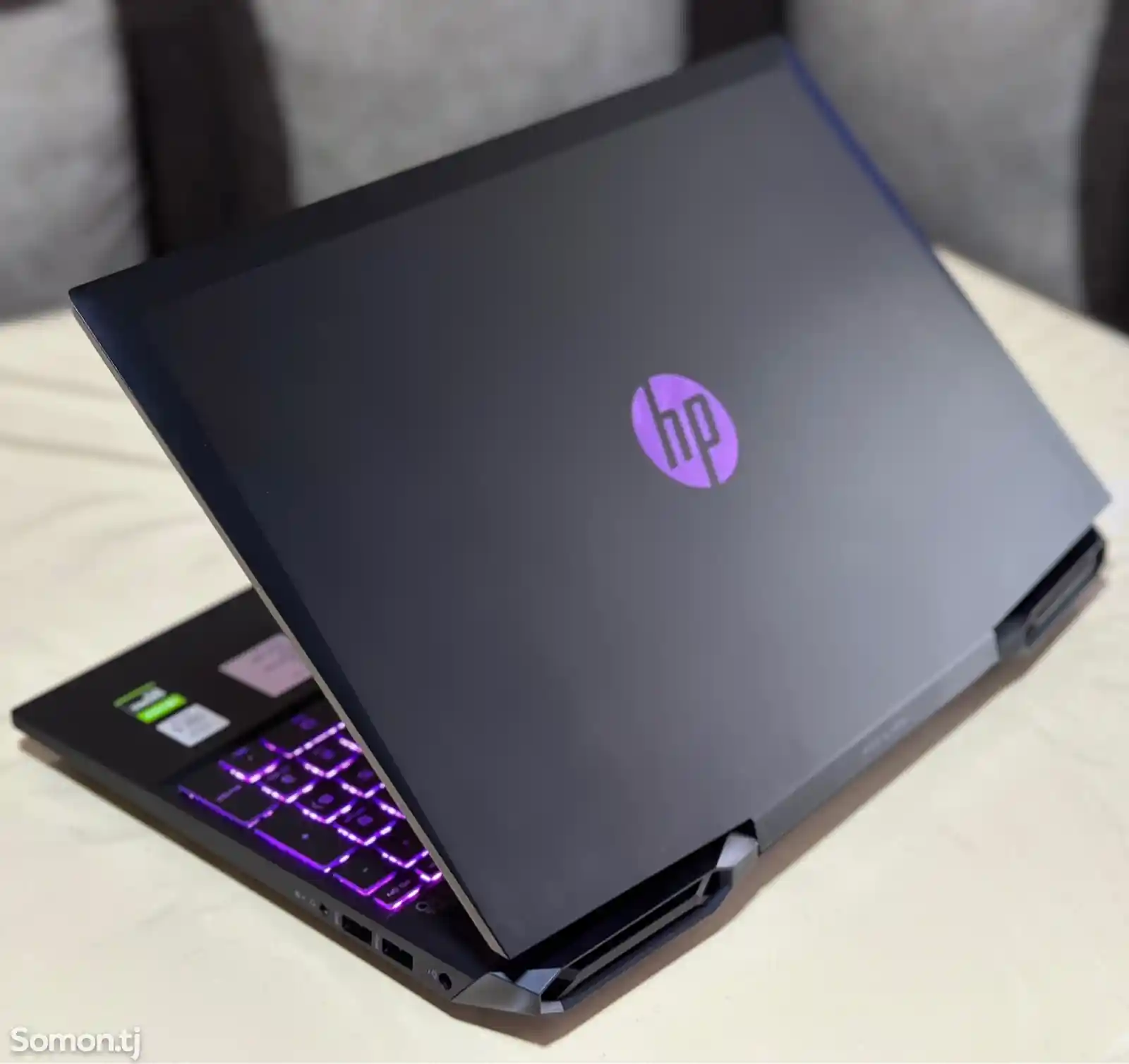 Игровой ноутбук HP Pavilion 15 i5-10gen-6