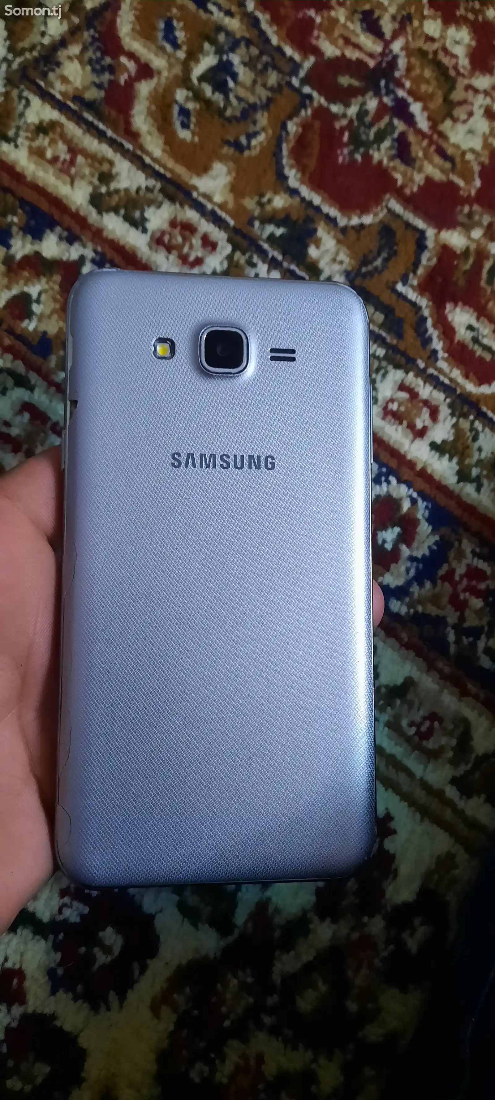 Samsung Galaxy J7 neo-2