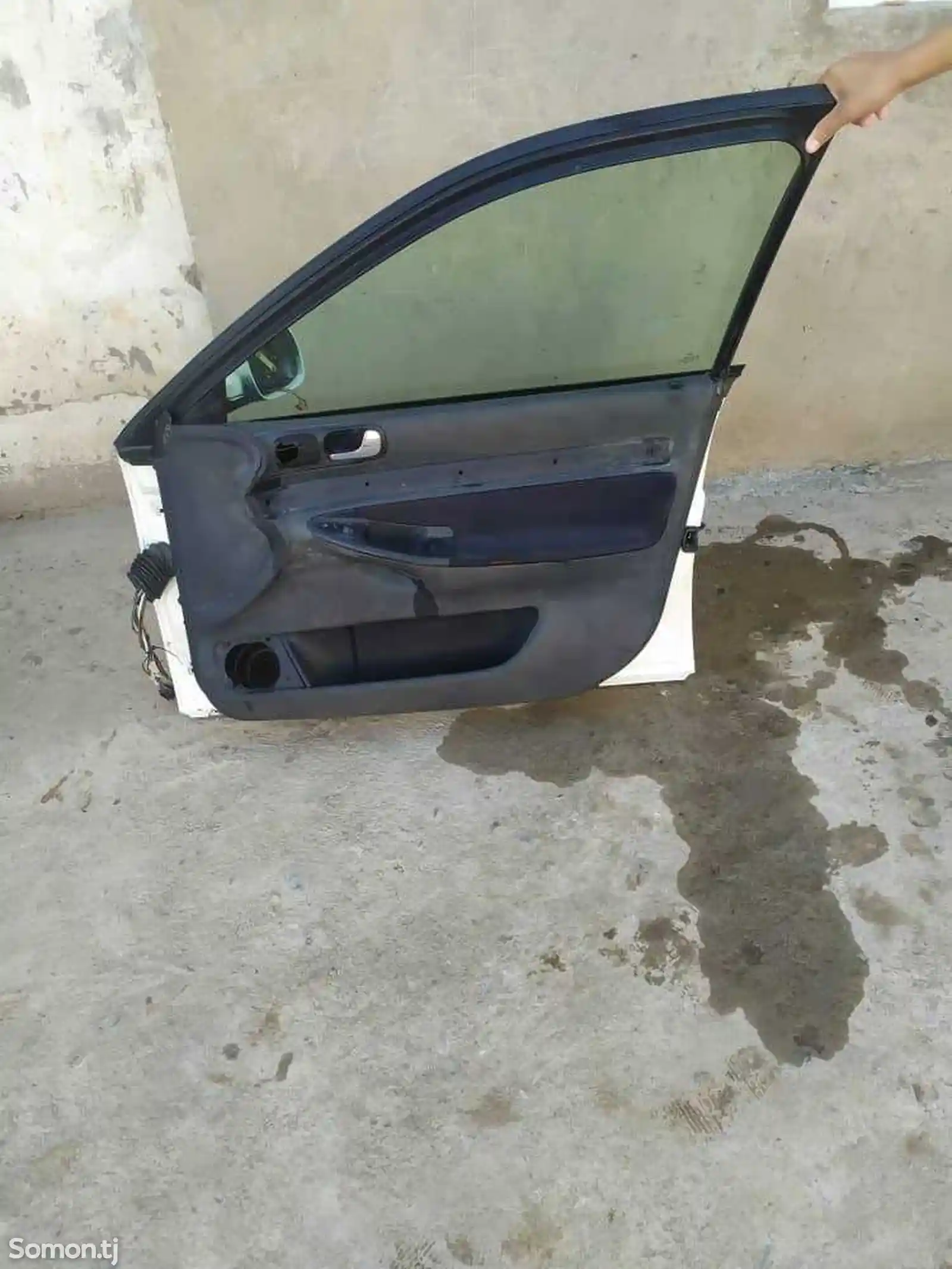 Комплект -дверь, багажник , бампер от Audi-4