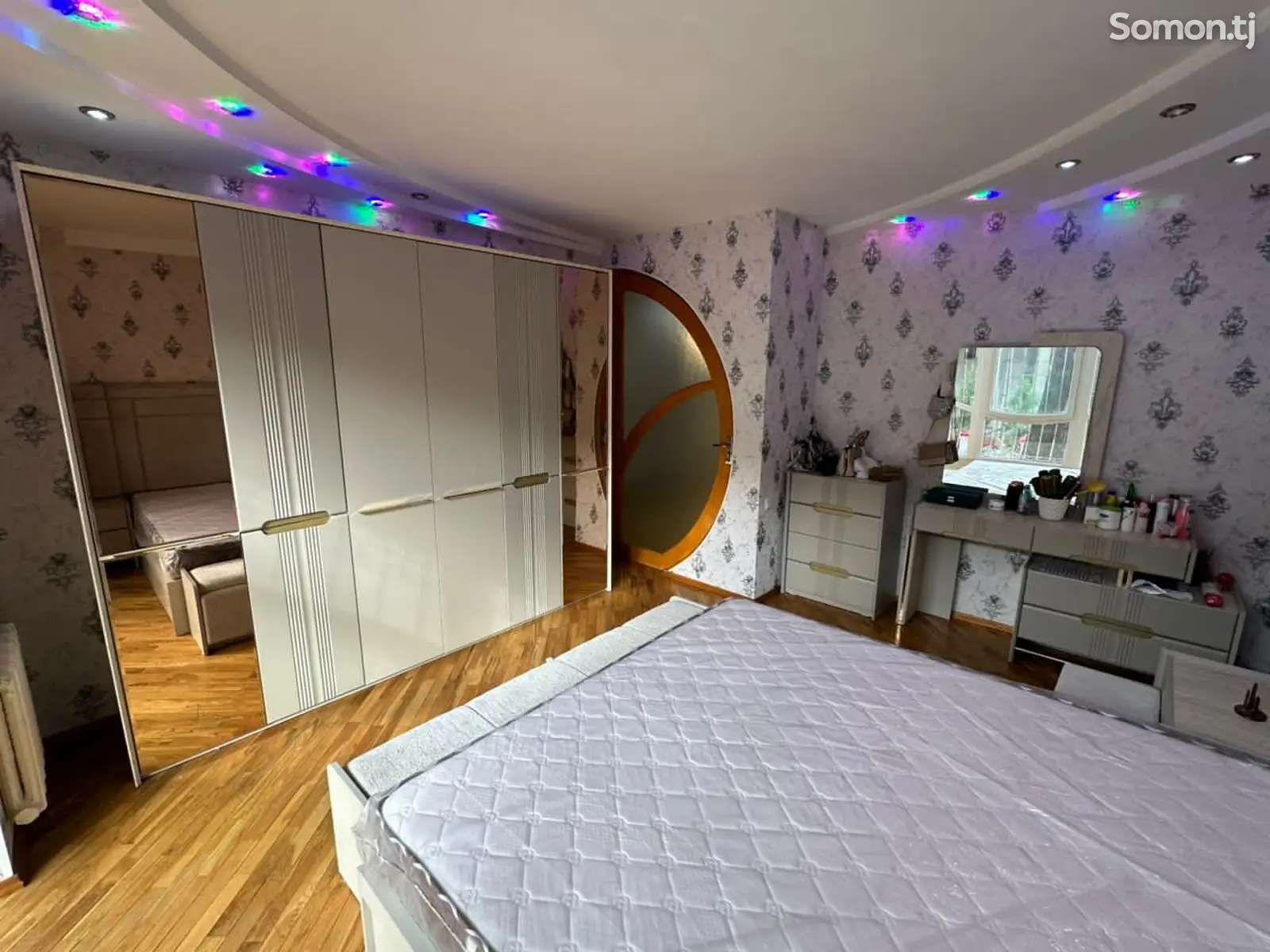 3-комн. квартира, 2 этаж, 100м², ЦУМ.школа-8.-8