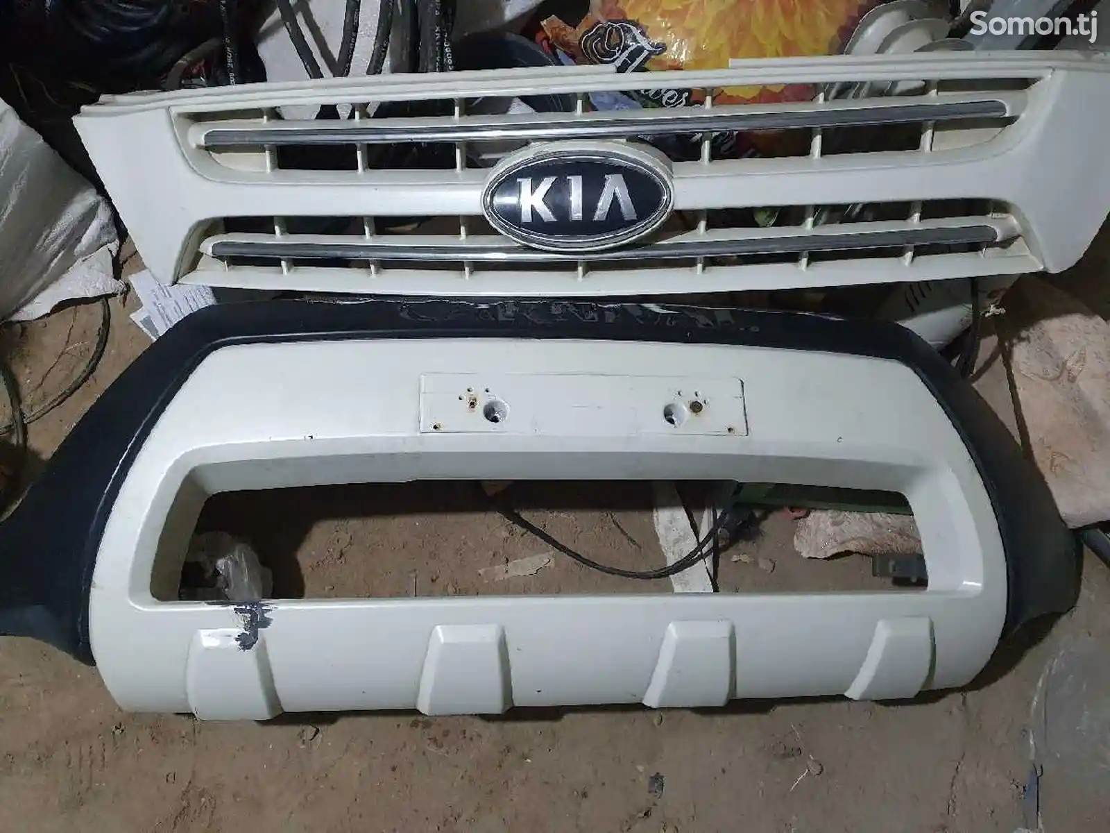 Решетка радиатора и обтекатель комплект от Kia-1