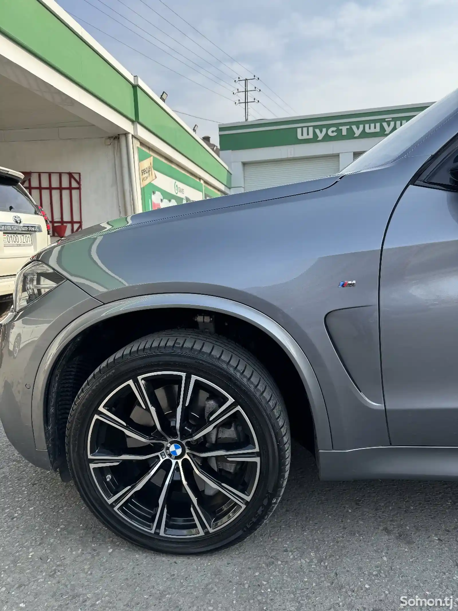 BMW X5 M, 2017-5