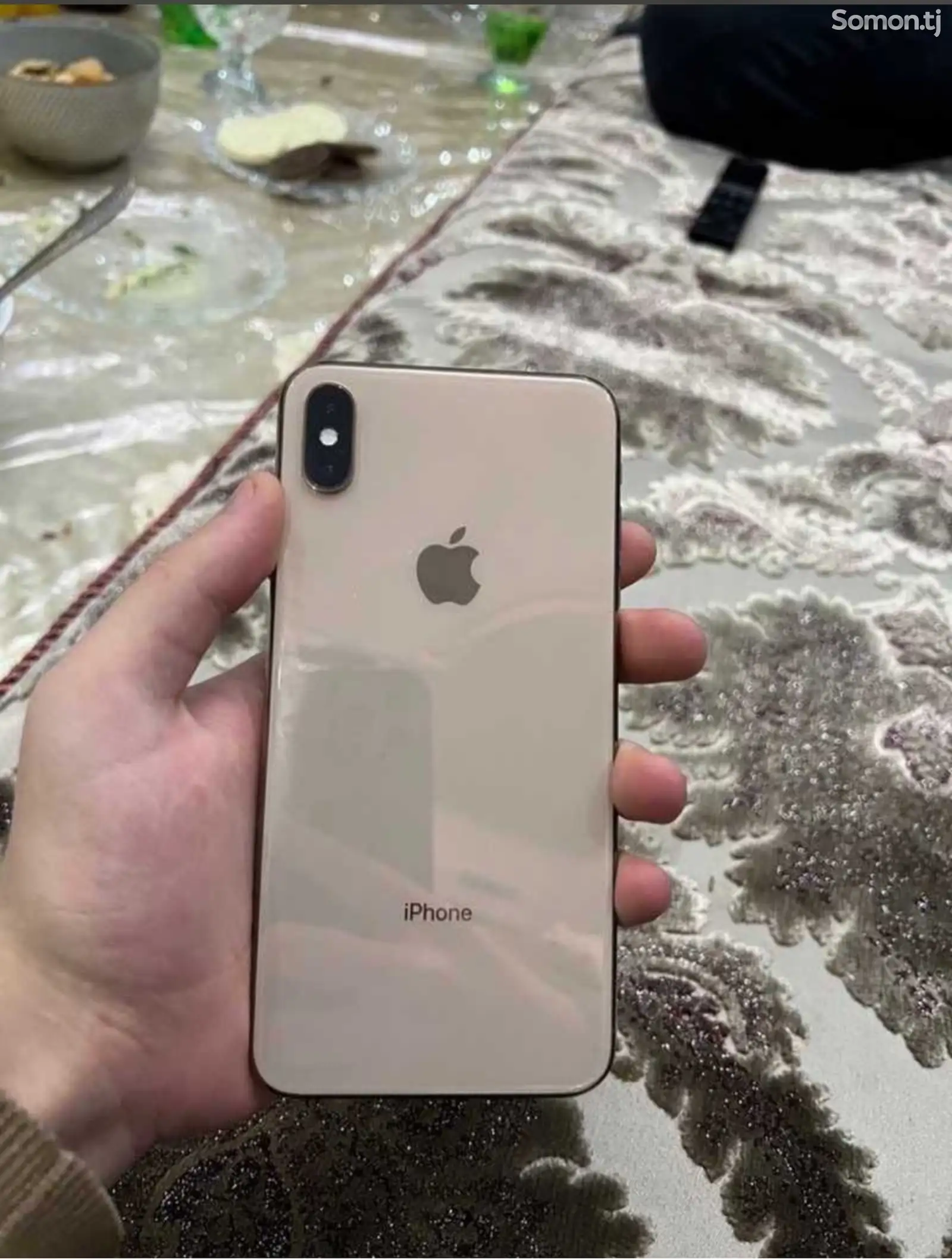 Apple iPhone Xs Max, 64 gb, Gold-1