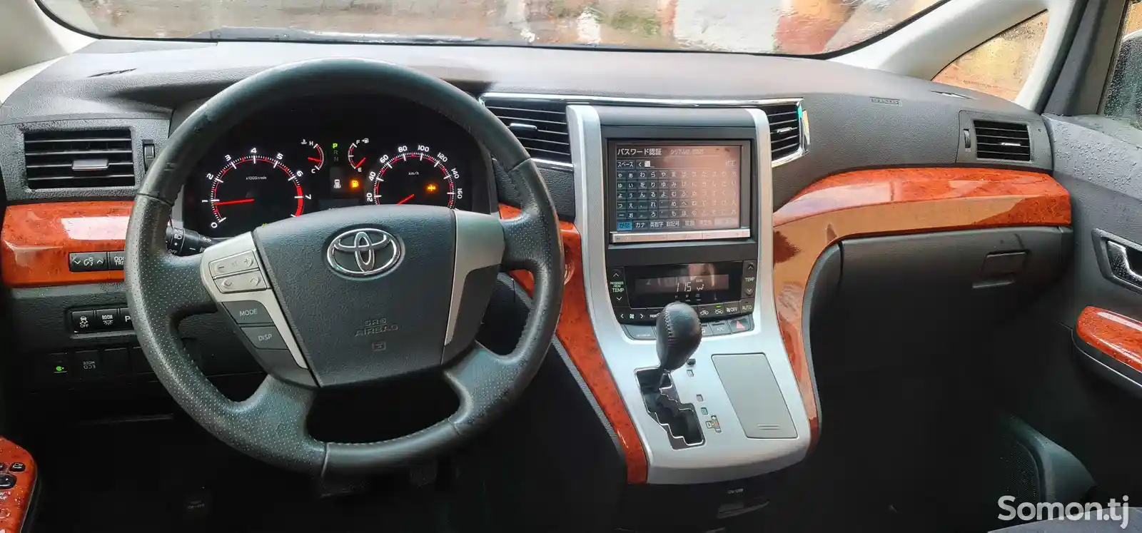 Toyota Vellfire, 2014-4