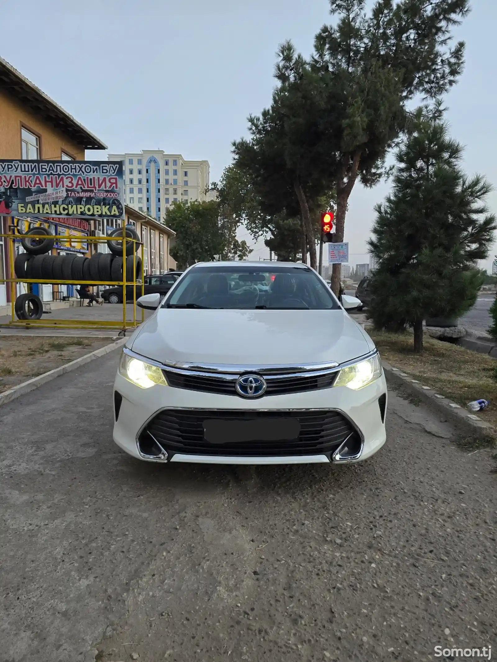 Toyota Camry, 2015-1