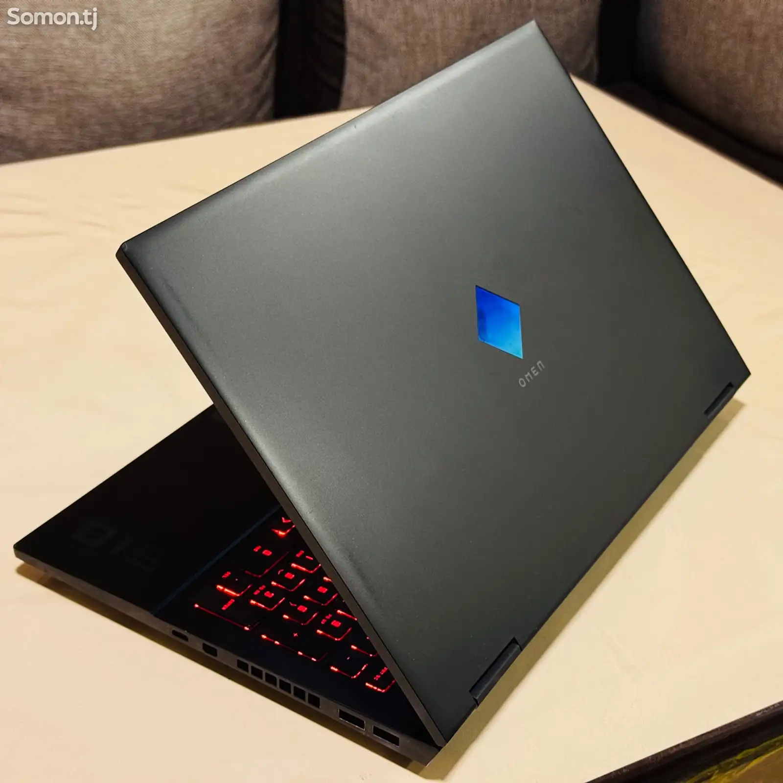 Игровой ноутбук HP Omen 15 i5-10gen-6