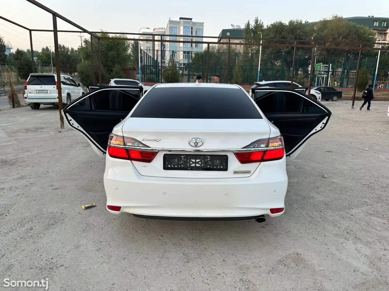 Toyota Camry, 2013-9