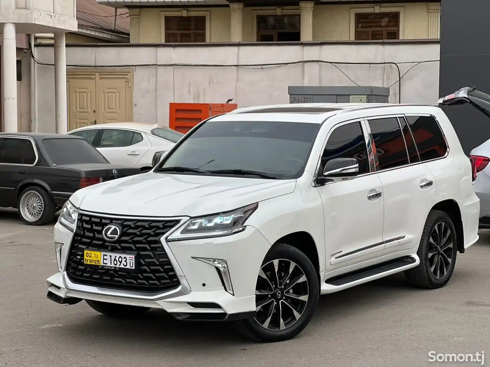 Lexus LX series, 2009-5