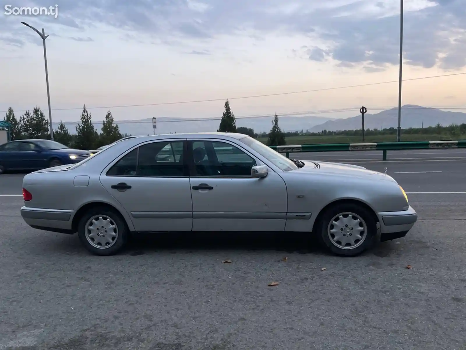 Mercedes-Benz E class, 1997-6