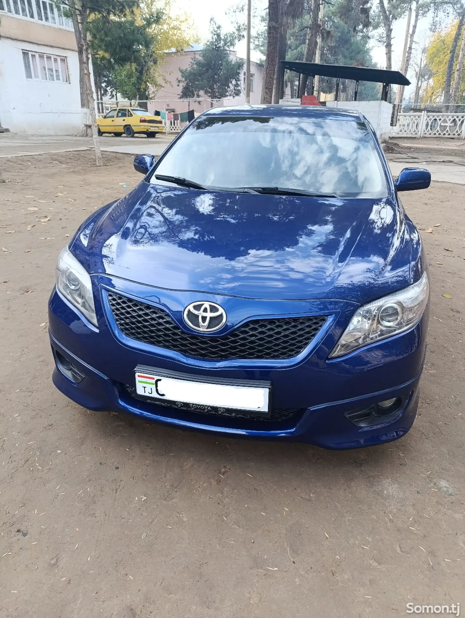 Toyota Camry, 2010-1