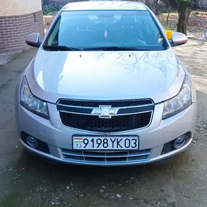 Chevrolet Cruze, 2010