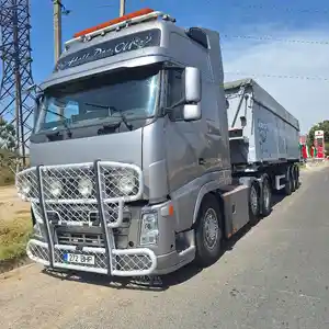 Бортовой грузовик Volvo FH13