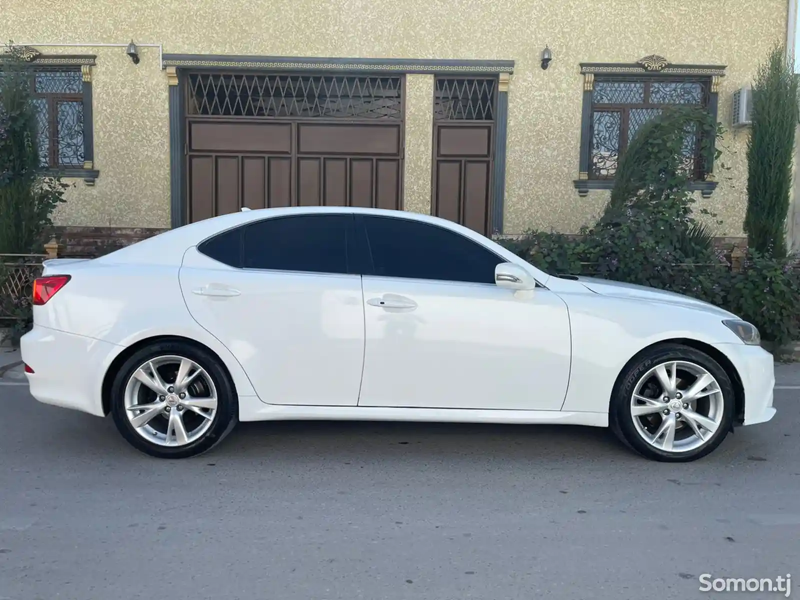 Lexus IS series, 2010-3