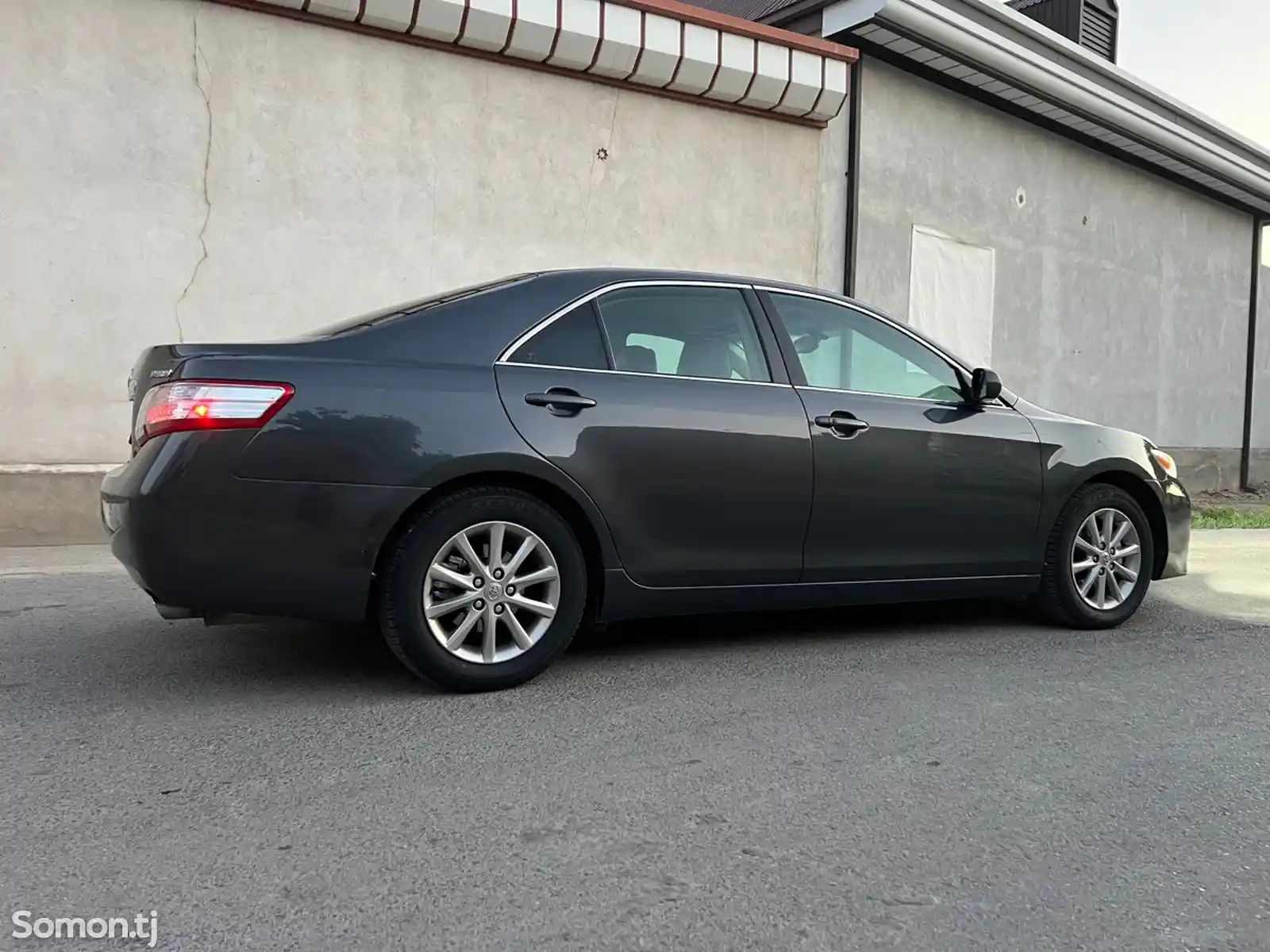 Toyota Camry, 2010-6