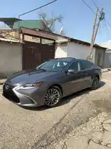 Lexus ES series, 2015-2