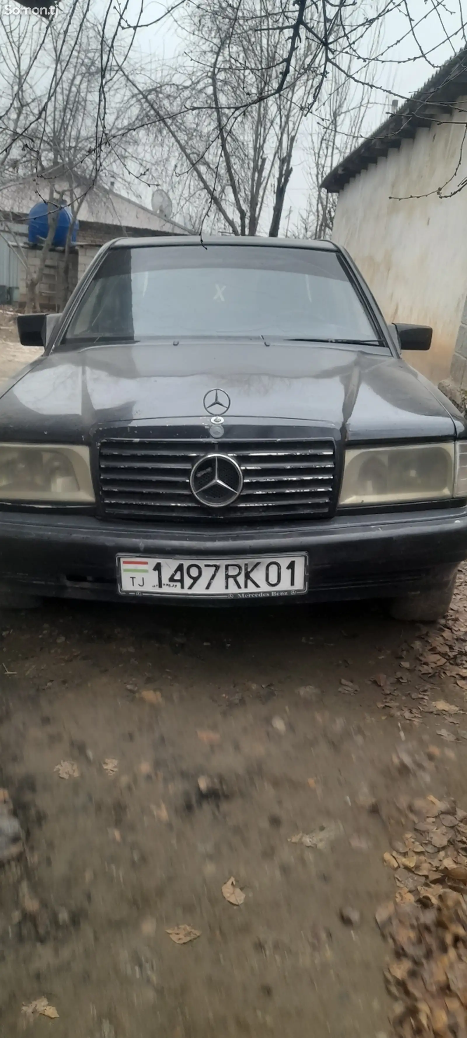 Mercedes Benz W124 на запчасти-1