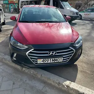 Hyundai Elantra, 2017