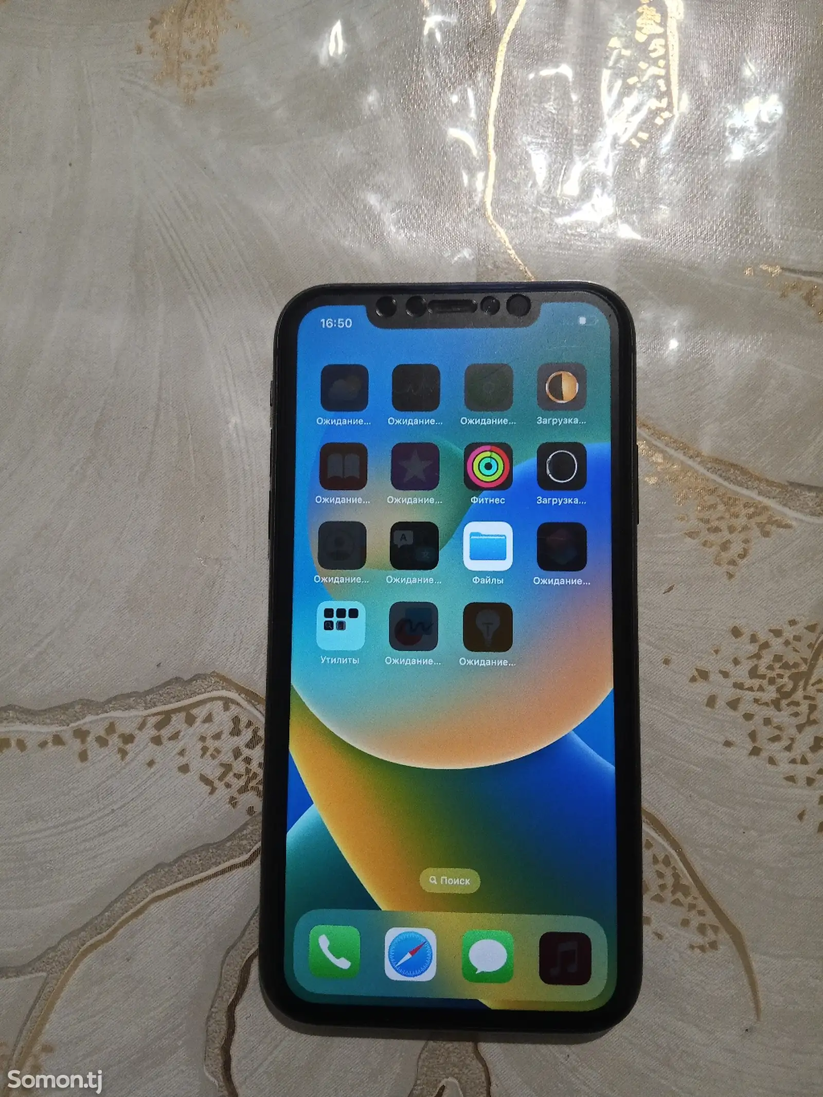 Apple iPhone 11, 64 gb, Black-1