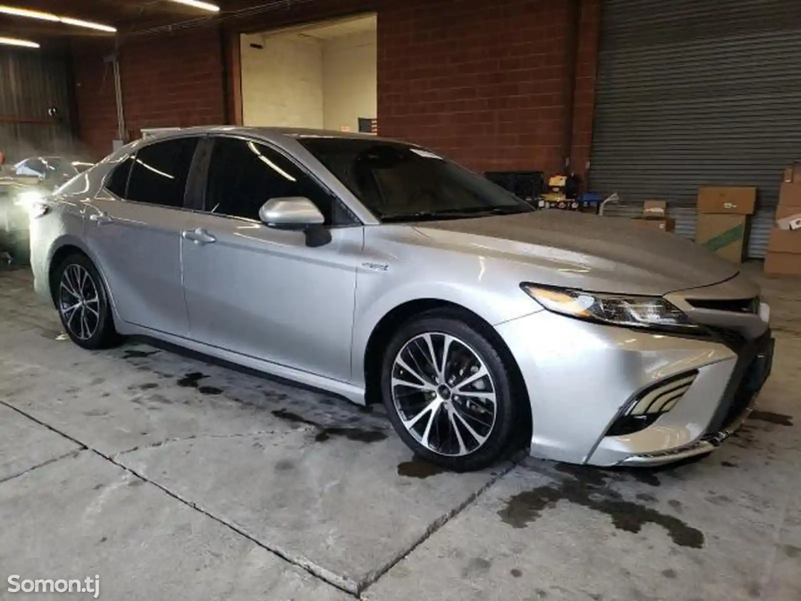 Toyota Camry, 2019-6