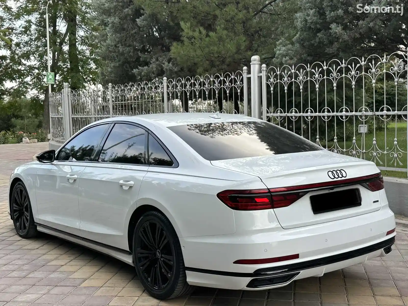 Audi A8, 2021-4