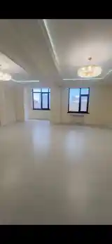 3-комн. квартира, 3 этаж, 180 м², Сомони-9