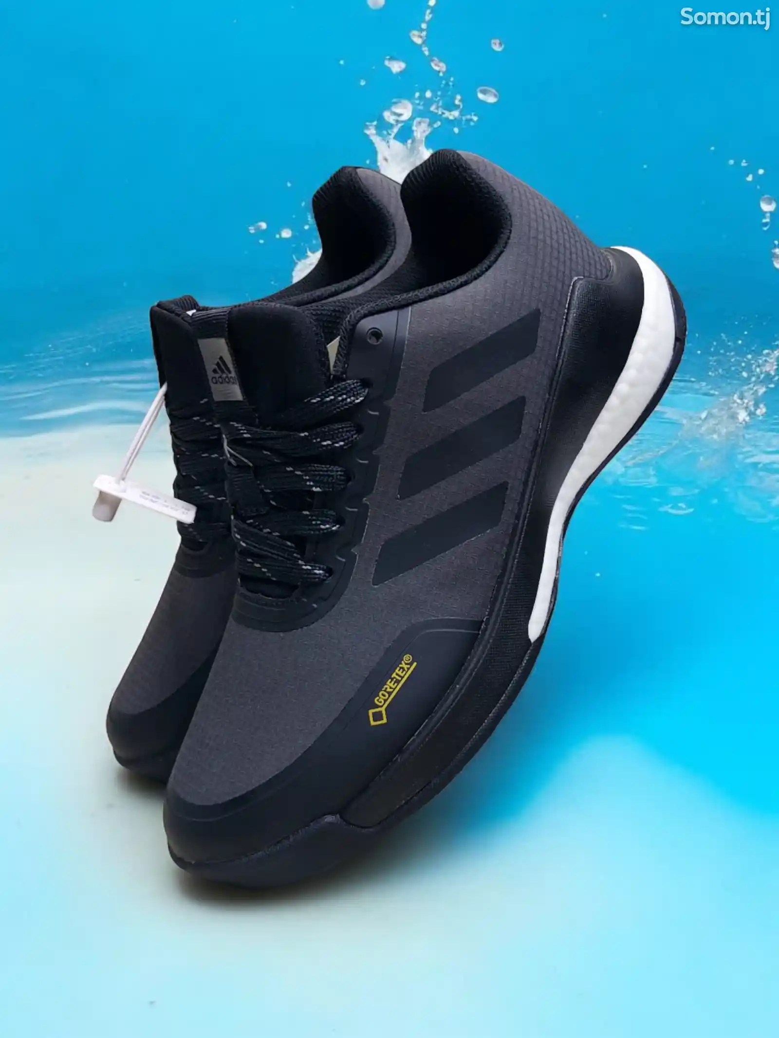 Кроссовки Adidas-1