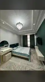 2-комн. квартира, 11 этаж, 65м², И Сомони-4