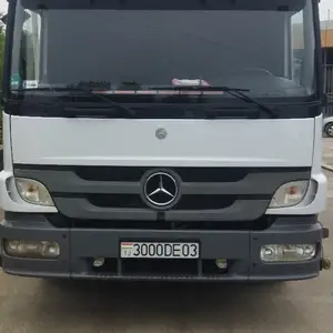 Бортовой грузовик Mercedes-Benz Atego, 2006