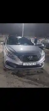 Hyundai Sonata, 2015-4