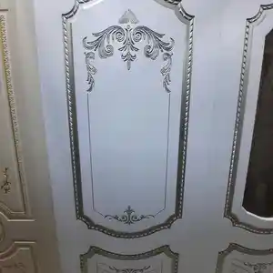 Дверь классическая