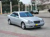 Mercedes-Benz E class, 2001-2