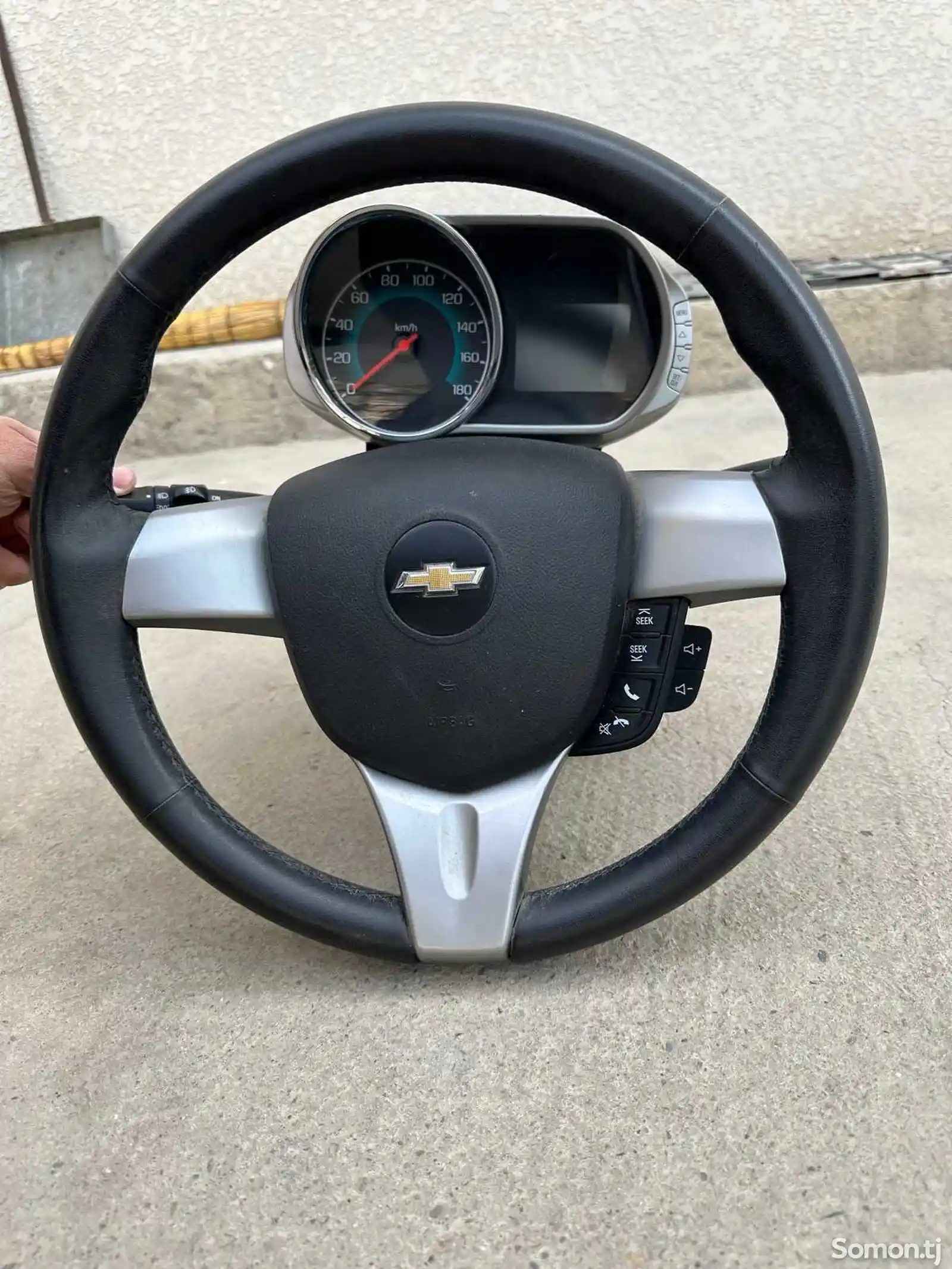 Руль от Chevrolet Spark-1